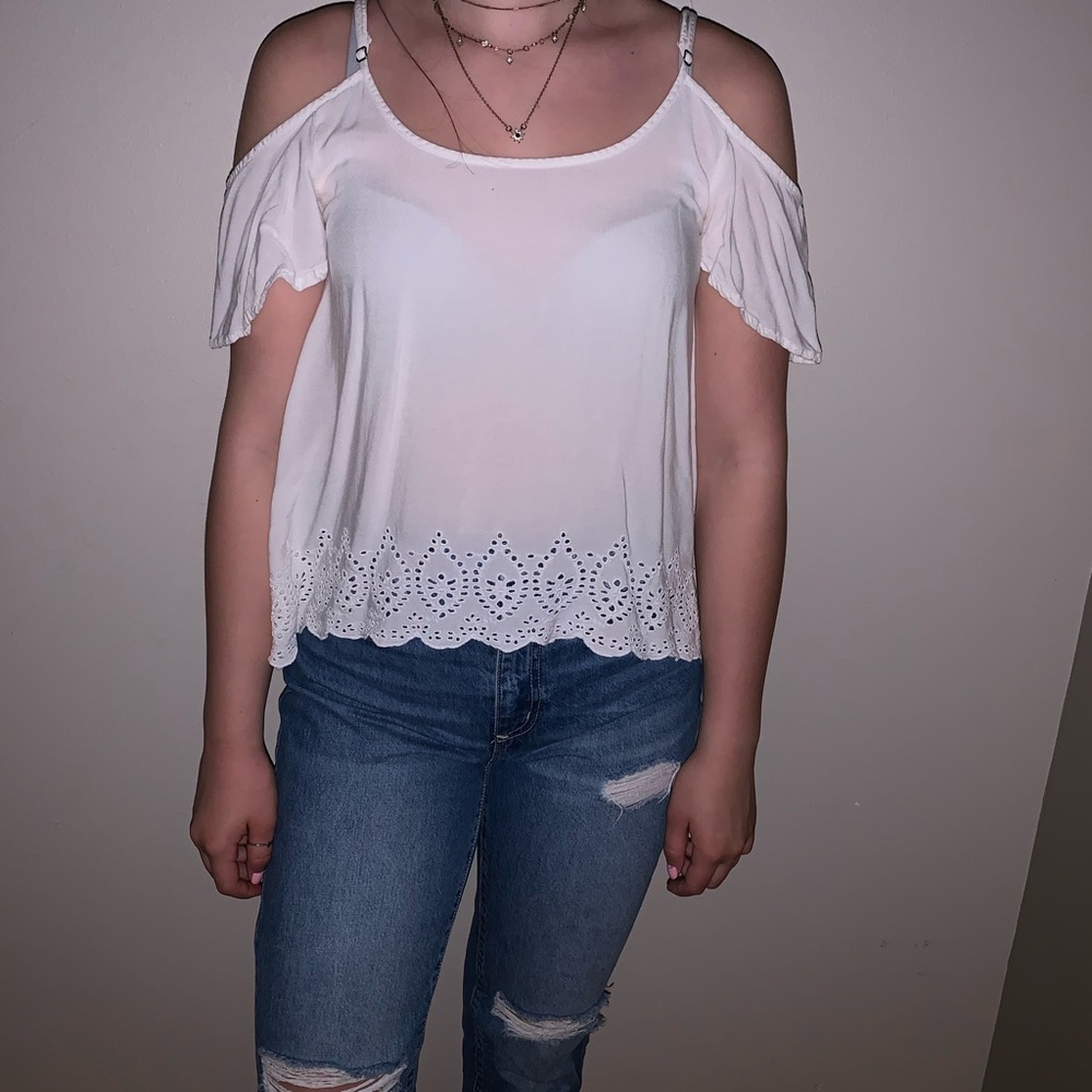 Over the shoulder tank